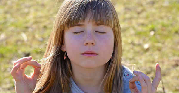 girl meditating