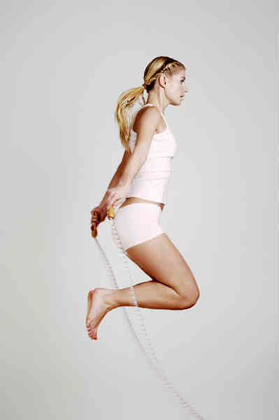 woman skipping rope